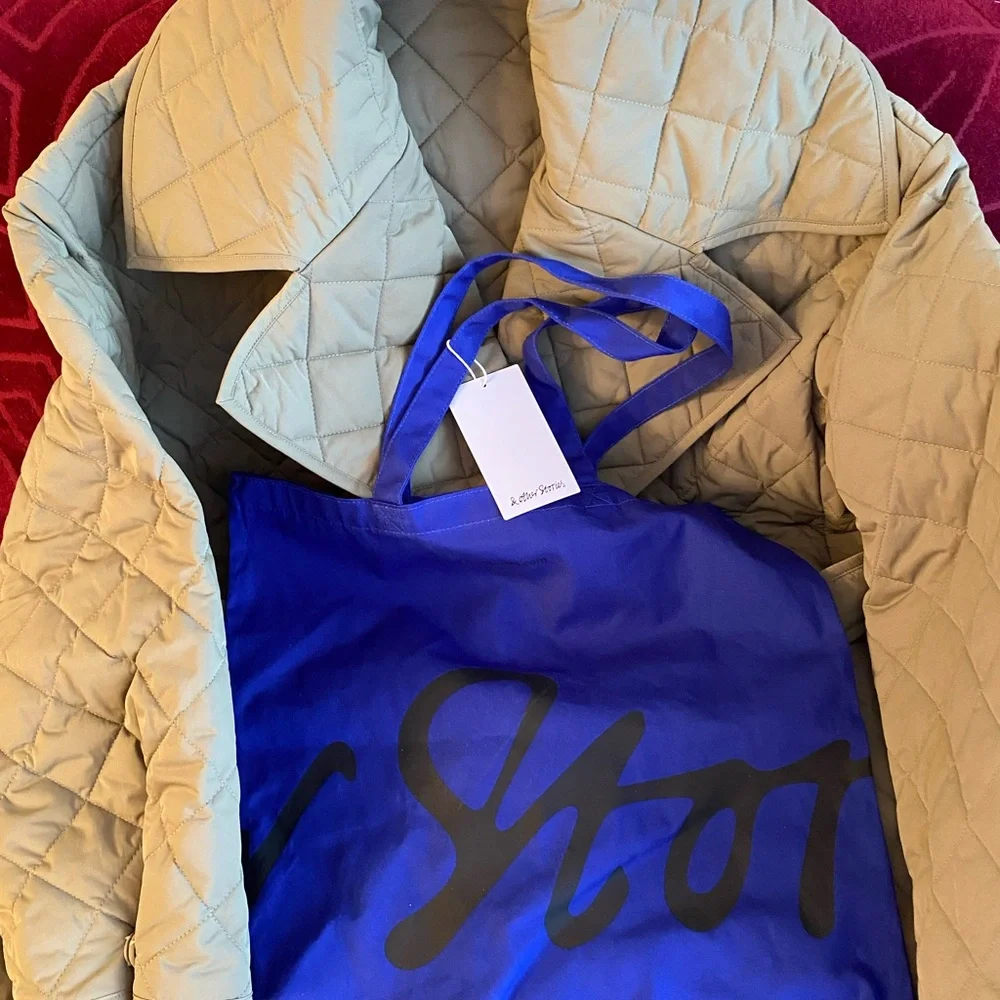 Padded quilt jacket. - Picture 11 of 13